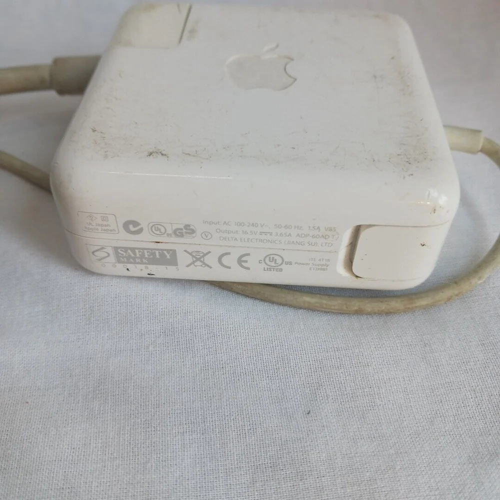 Apple MagSafe 2 60W Power Adapter MacBook Pro 13 15 inch